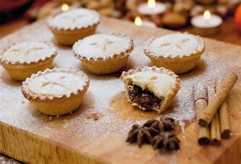 tudor mince pies history